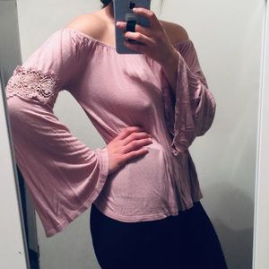 🎉Pink Boho bell sleeve.